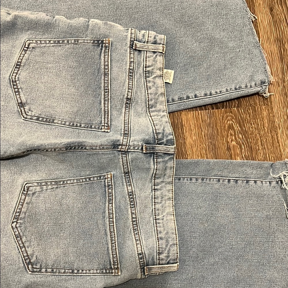 Women's Blue Jeans - Picture 4 of 5